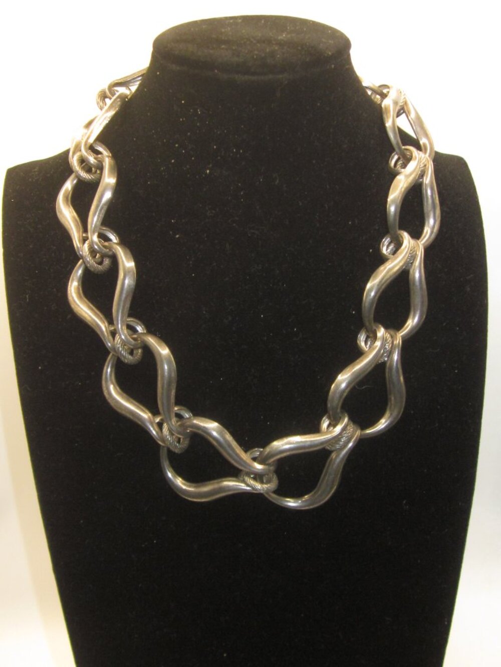 Metal Link Choker